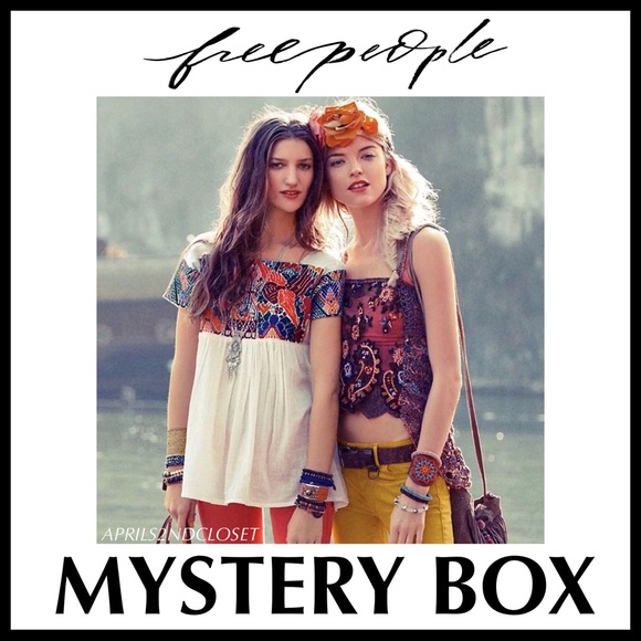 FREE PEOPLE BOHO MYSTERY BOX A3C - Picture 12 of 16